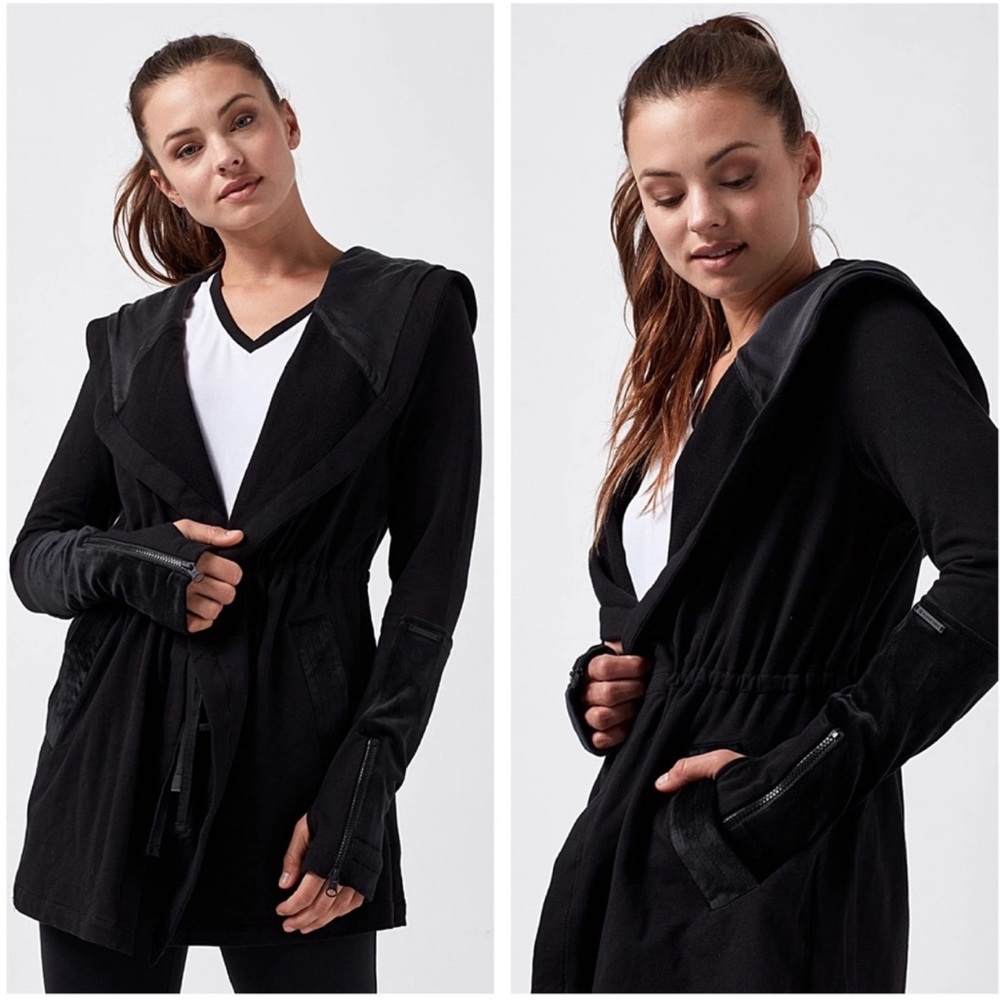 Blanc Noir Traveler Jacket in Black